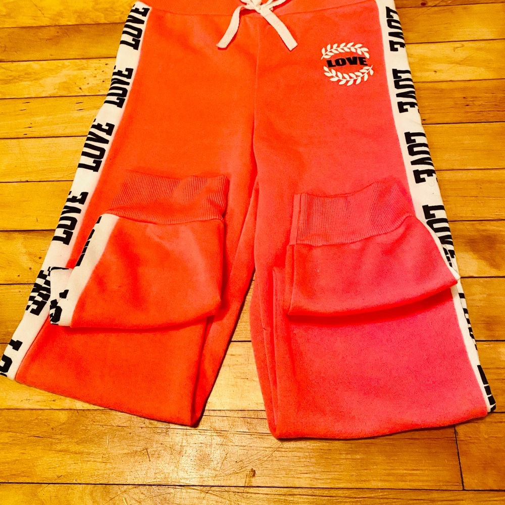 Girls, Bobby Brooks Graphic Sweatpants.